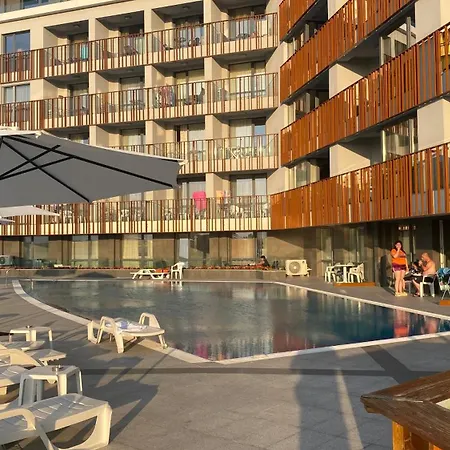 Paradiso 'в' 609 Private *