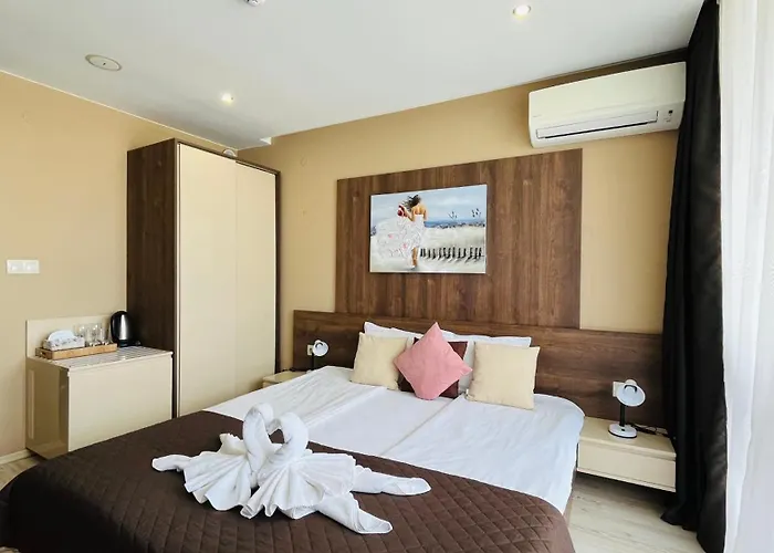 Paradiso 'в' 609 Private Appartement *