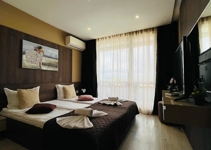 Paradiso 'в' 609 Private * Nessebar