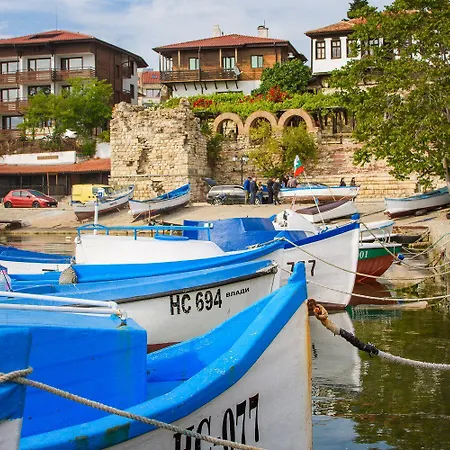 Paradiso 'в' 609 Private Nessebar
