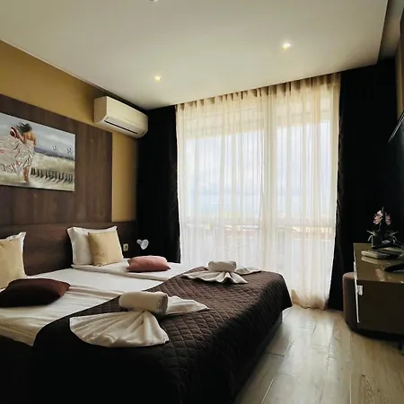Paradiso 'в' 609 Private * Nessebar